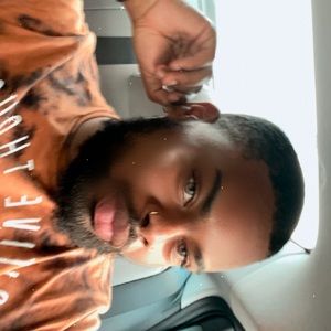 Meet your Posher, Devonte'